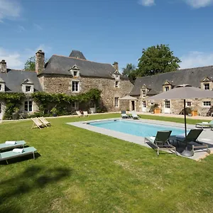 Manoir Du Vau D Arz Et D Hotes Avec Piscine Bed & Breakfast Malansac